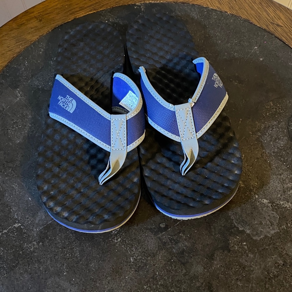 Sandals - Picture 6 of 6